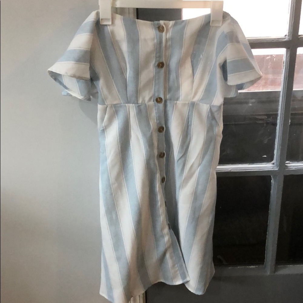 Off the shoulder dress size medium